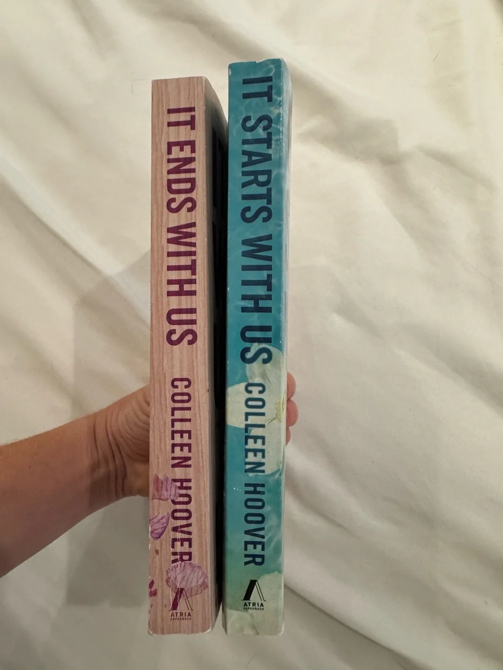 Colleen Hoover book bundle - Picture 5 of 5
